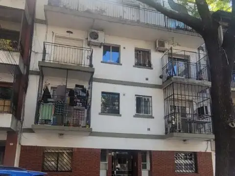GIRIBONE 717 - COLEGIALES - 3 AMB EN PLANTA BAJA CON PATIO!