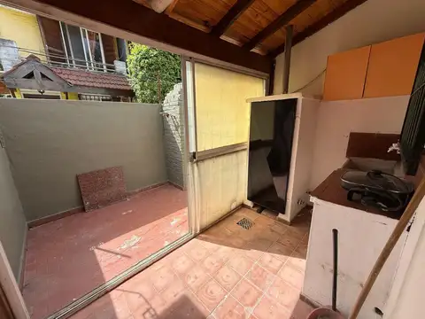 Depto Tipo Casa 3 ambientes con 1 baño