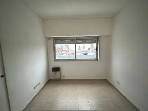 Av Nazca 4200 , Piso 2