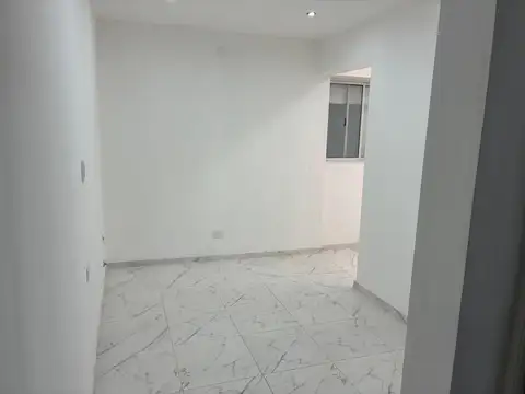 Depto Tipo Casa Monoambiente con 2 baños