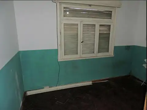 Depto Tipo Casa en Venta 50 años