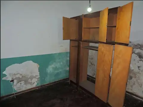 Depto Tipo Casa en Venta 50 años