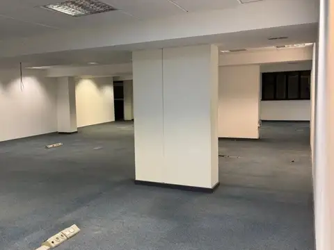 Oficina en Alquiler 51 años