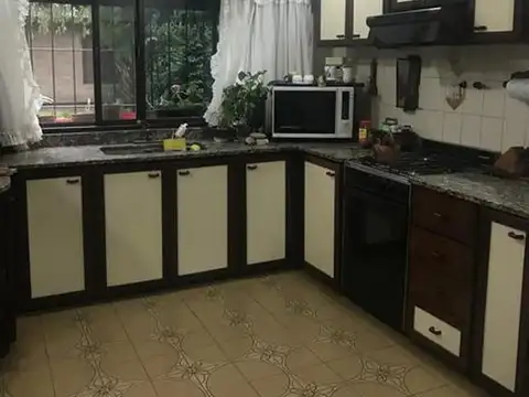 Casa en Venta en Ituzaingo, USD 254.000