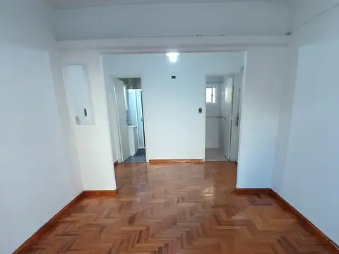 Departamento en Alquiler en Caballito, $ 450.000