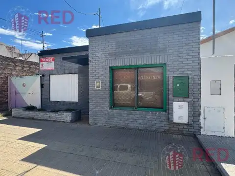 Vende Casa a refaccionar en Centro de Neuquén