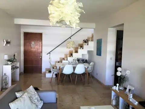 Departamento en Venta con 2 cocheras