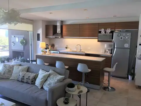 Departamento en Venta con 2 cocheras