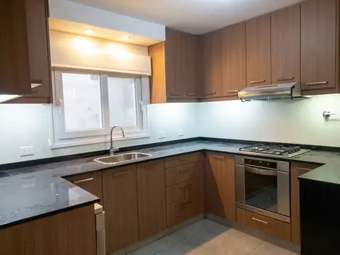 DEPTO 4 AMB VENTA ALMAGRO BALCON FTE HECHO A NUEVO