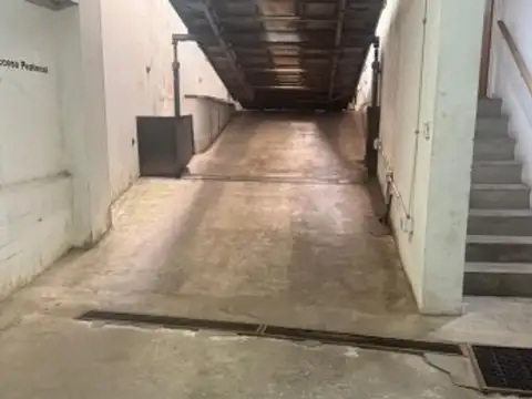 ALQUILER COCHERA CUBIERTA 11 ENTRE 62 Y 63