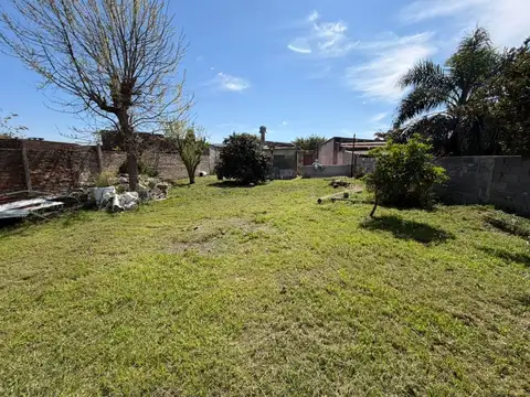 SE VENDE LOTE INTERNO EN PLENO CENTRO DE CORONDA!