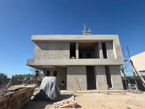 Casa en Venta al Oeste