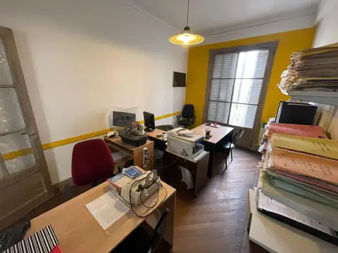 Especatacular oficina o vivienda, duplex, frente