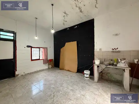 Local en Alquiler en Villa Mercedes, $ 320.000