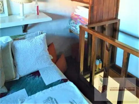 Casa 2 ambientes con 1 baño