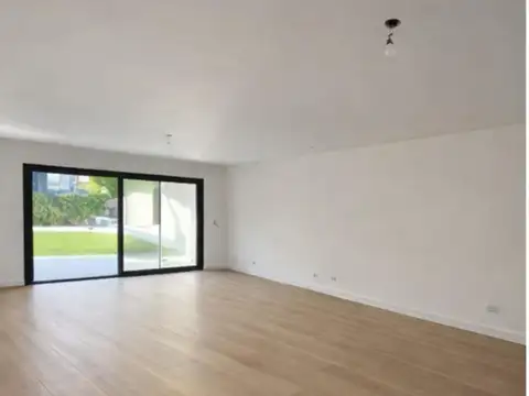 Casa en Alquiler de 5 dormitorios