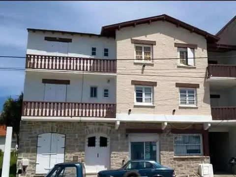 Av los trabajadores 4100