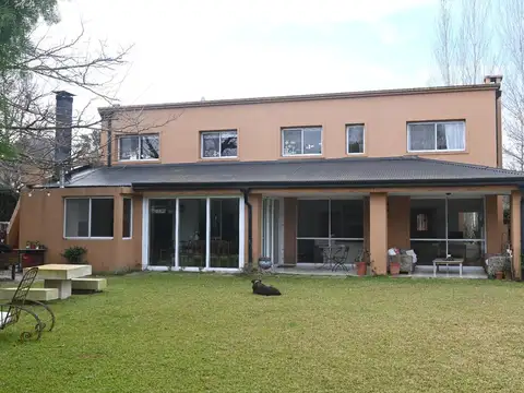 Casa en Venta de 4 dormitorios