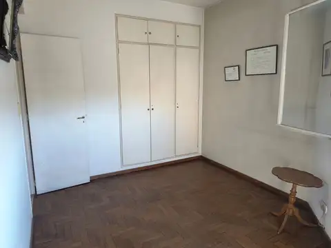 Depto Tipo Casa 4 ambientes con 1 baño