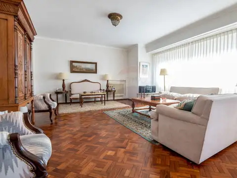 Departamento en Venta de 4 dormitorios