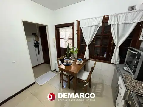 Depto Tipo Casa en Venta en Parque Avellaneda, USD 190.000