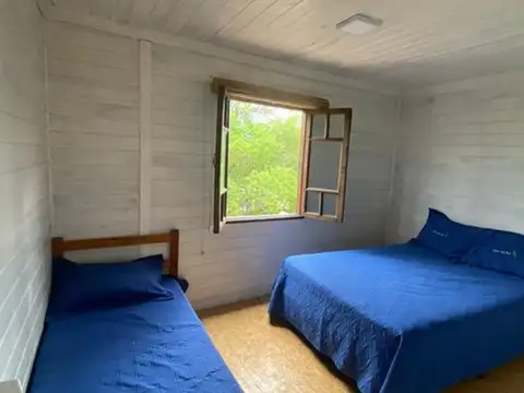 Casa 2 ambientes con 1 baño