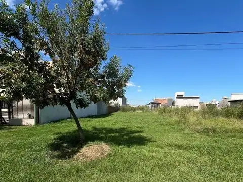 Terreno en Venta en Granadero Baigorria, USD 19.500