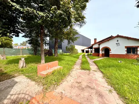 Terreno en Alquiler 32  mts Frente