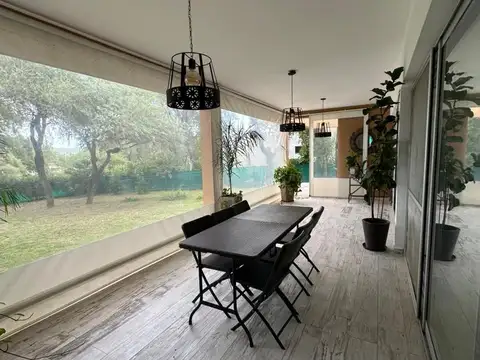 Casa en venta en Valle del Golf