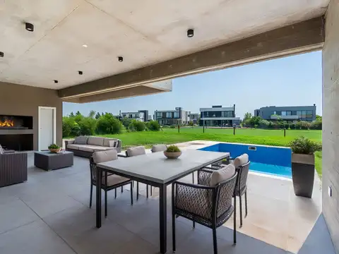 Casa en Venta en Terralagos, USD 500.000