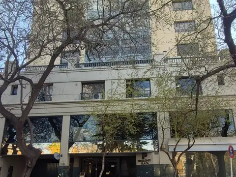 DEPARTAMENTO EN VENTA EDIFICIO PRESIDENTE PLAZA CIUDAD DE MENDOZA