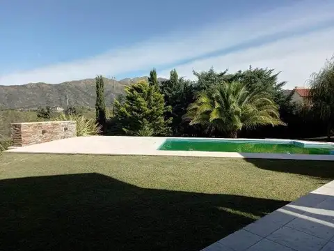 Casa en Venta en Potrero de los Funes, USD 290.000