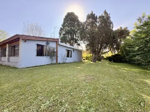 Casa 4 ambientes con 1 baño
