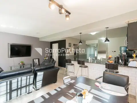 Depto Tipo Casa en Venta en El Palomar, USD 99.000