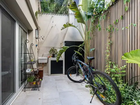 Depto Tipo Casa en Venta de 6 ambientes