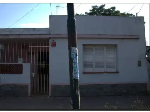 Av. Julian Castro 570