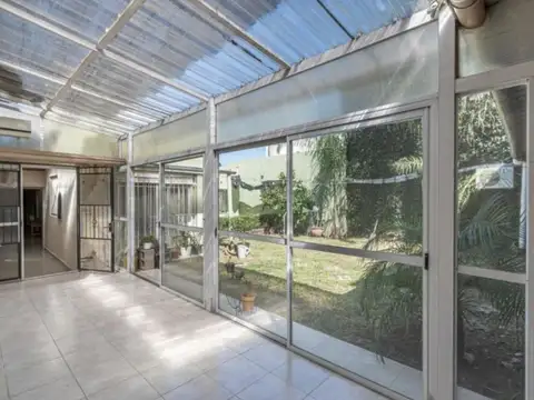 Depto Tipo Casa en Venta 45 años