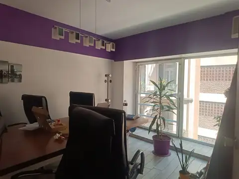 Oficina en Venta 30 años