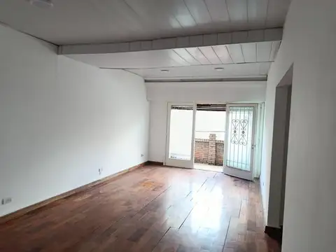 Depto Tipo Casa en Alquiler en Villa Urquiza, $ 1.600.000