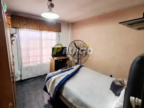 Depto Tipo Casa 4 ambientes con 2 baños