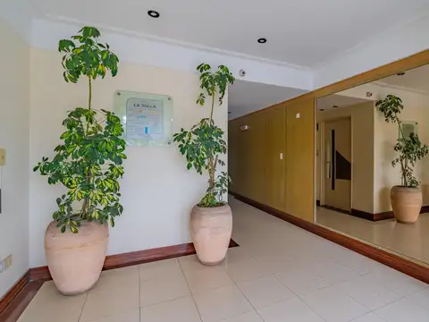 Oficina en Venta con 1 cochera