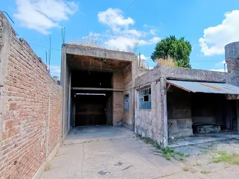 Galpon en Venta en Haedo, USD 110.000