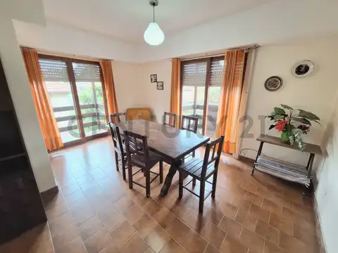 Departamento 2 ambientes al frente en zona Punta Mogotes