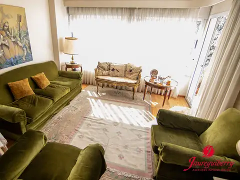 Departamento 5 ambientes con 2 baños