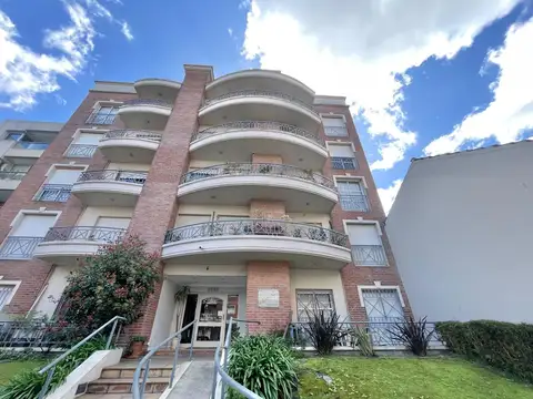 Departamento en Alquiler en Castelar Norte, Castelar