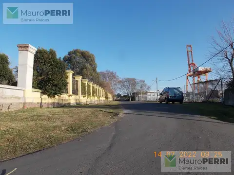 calle 3 (rio de janeiro) y calle entre  muros