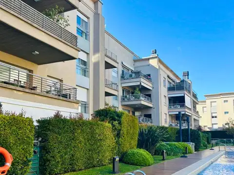 Departamento en Alquiler con 1 cocheras