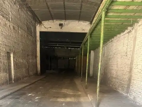Galpon en Alquiler en Centro, $ 4.000.000