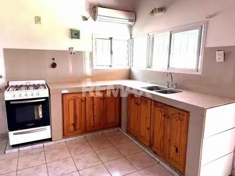 Casa en Venta en Plottier, USD 93.000