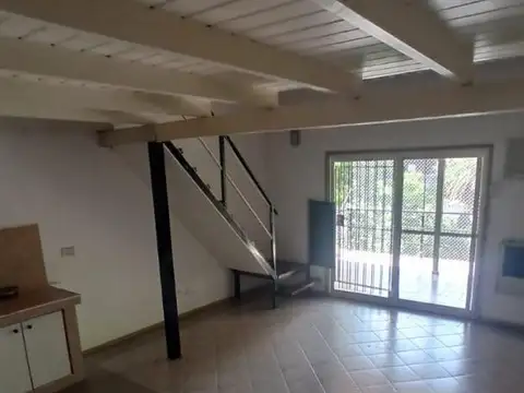 Departamento en Alquiler con 1 cocheras